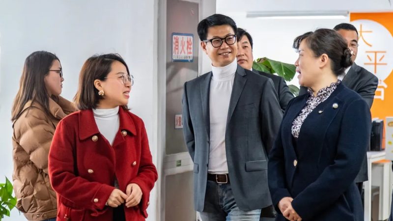上海品牌策划公司定制方案：如何打造差异化竞争优势